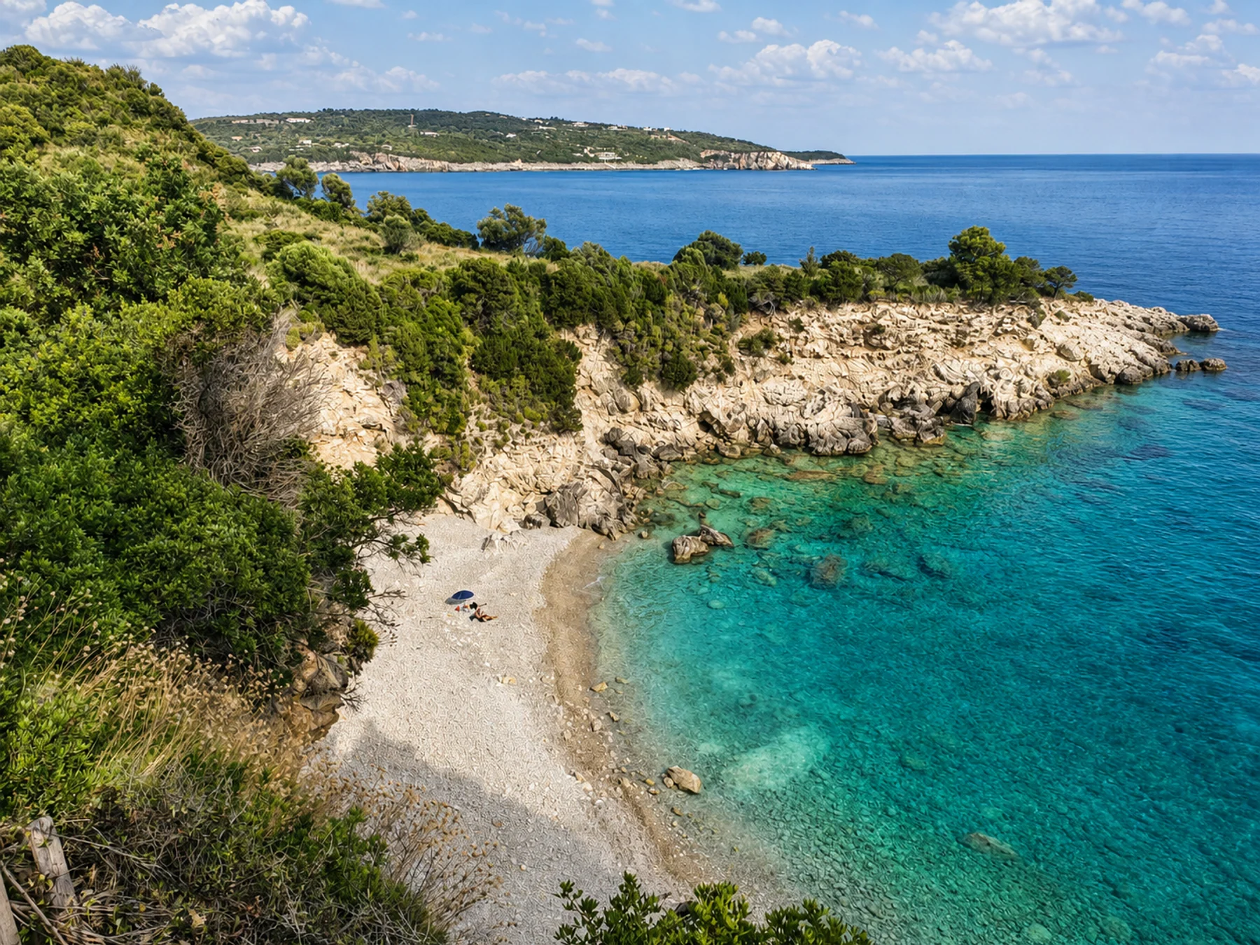 Hidden turquoise cove near Porto Katsiki in Lefkada